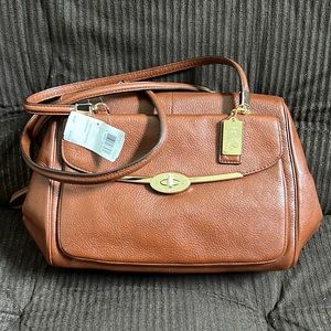 NWT Vintage Coach 25166 Madison Madeline East West leather satchel in Chestnut